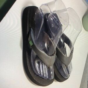 women’s shoes